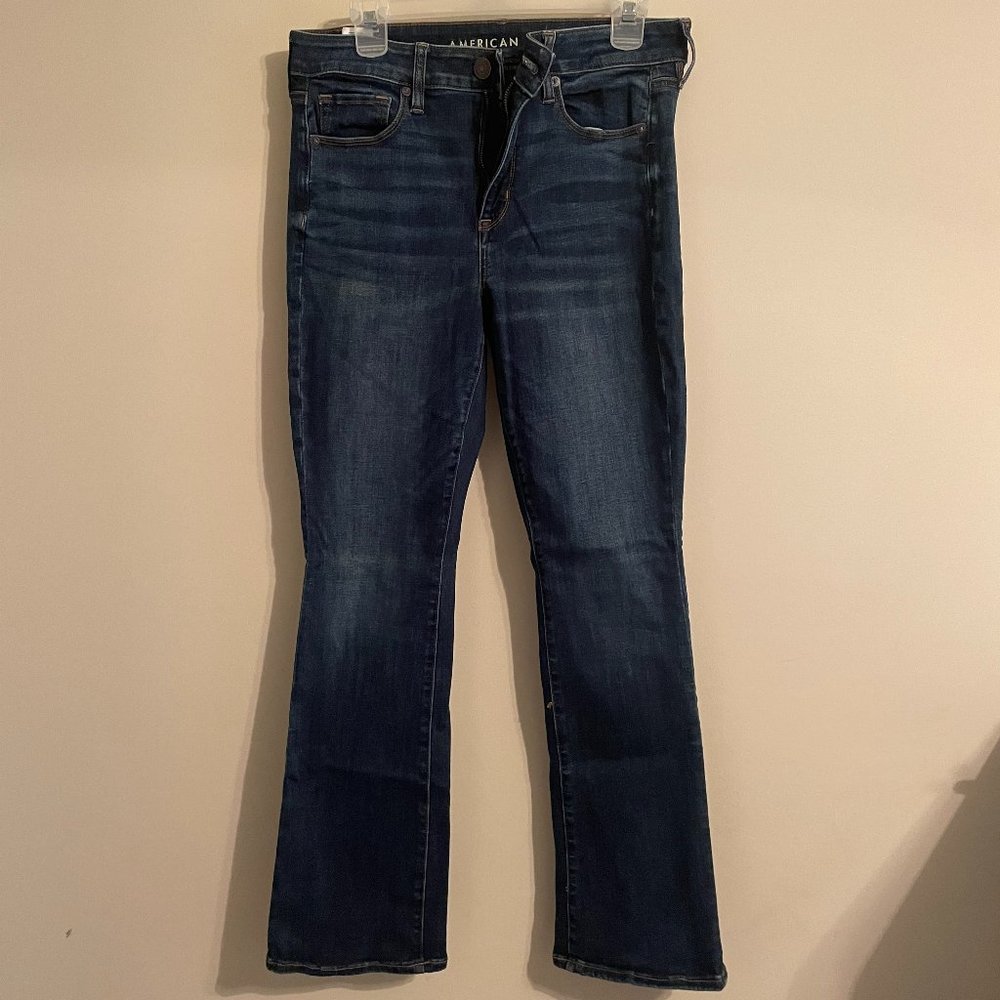 American Eagle Next Level Stretch Boot Cut Jeans - Womens 8 Short - Like NEW
